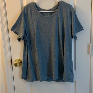 Bluish green tee shirt